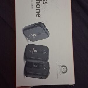 Black Wireless Microphone System